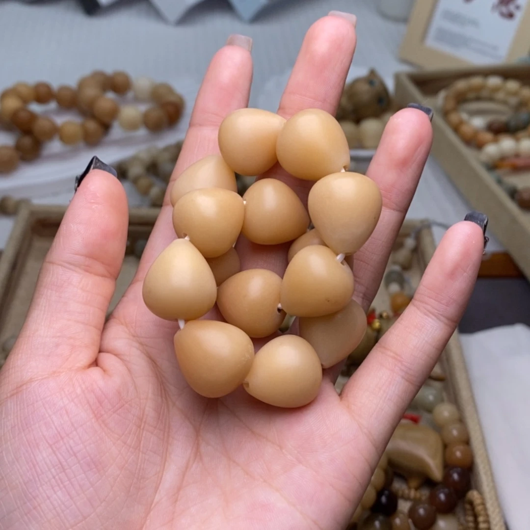 【闪购商品】白玉菩提吊坠