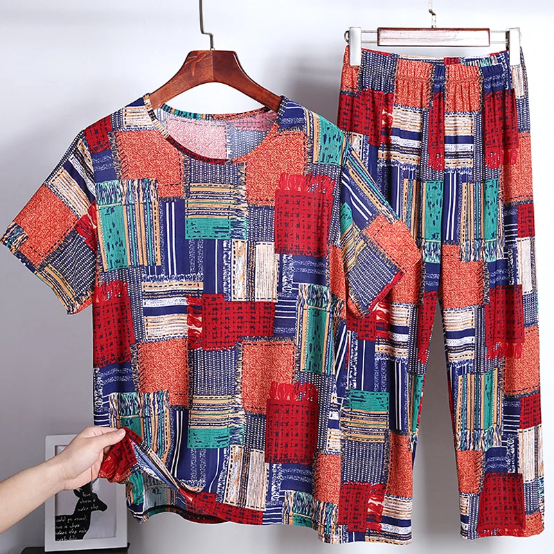 夏季妈妈女士冰丝睡衣女短袖薄款中老年家居服大码奶奶衣服1/2件
