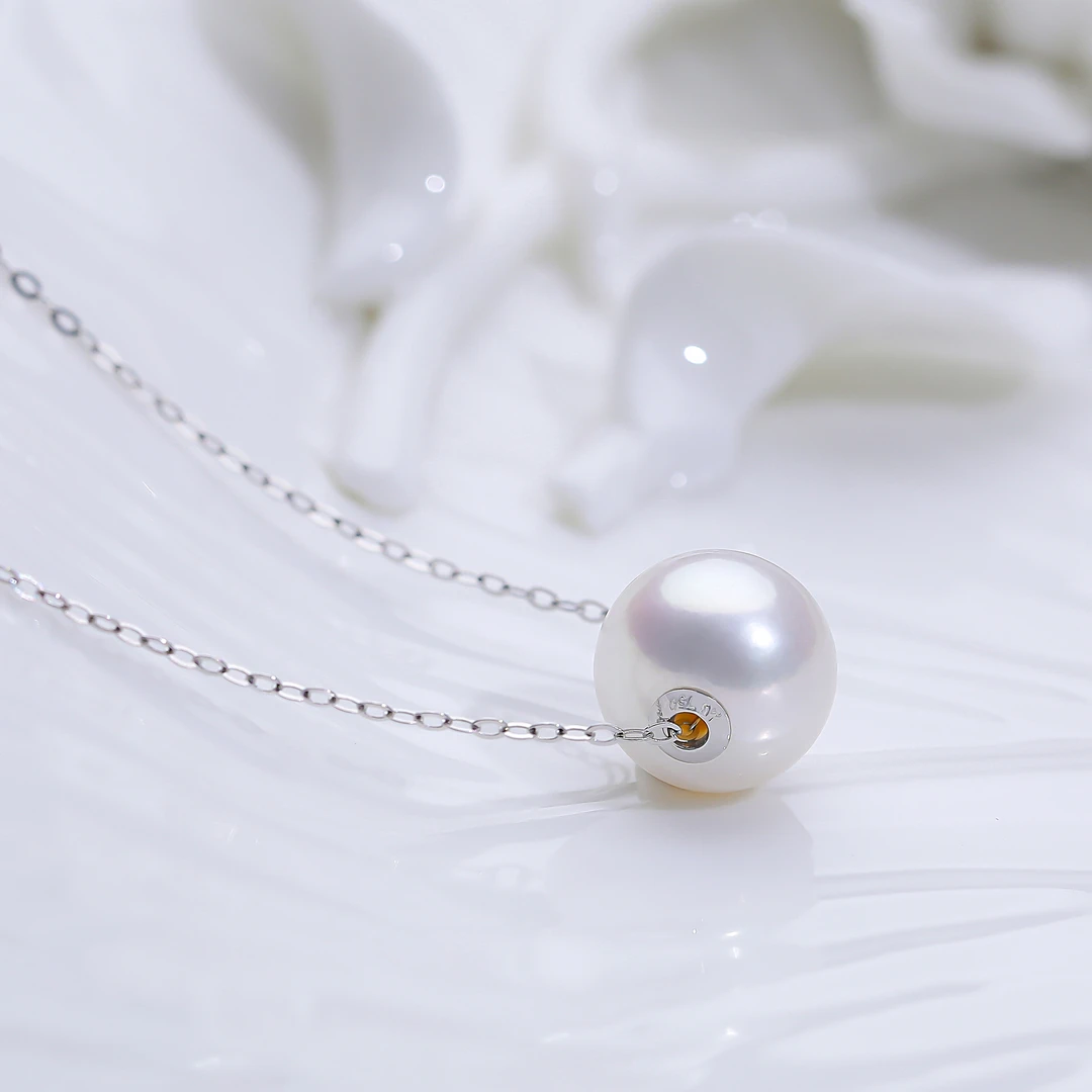 天然淡水路路通吊坠10-11mm正圆冷白极强光18K金镶嵌简约经典