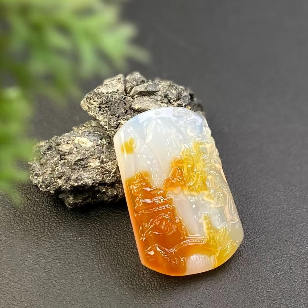 291564/天然玛瑙冰俏色山水牌简单大气款 一件发