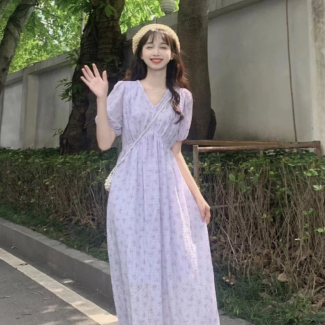 2025夏季新款网红孕妇装V领绑带碎花小清新孕妇可哺乳连衣裙潮妈