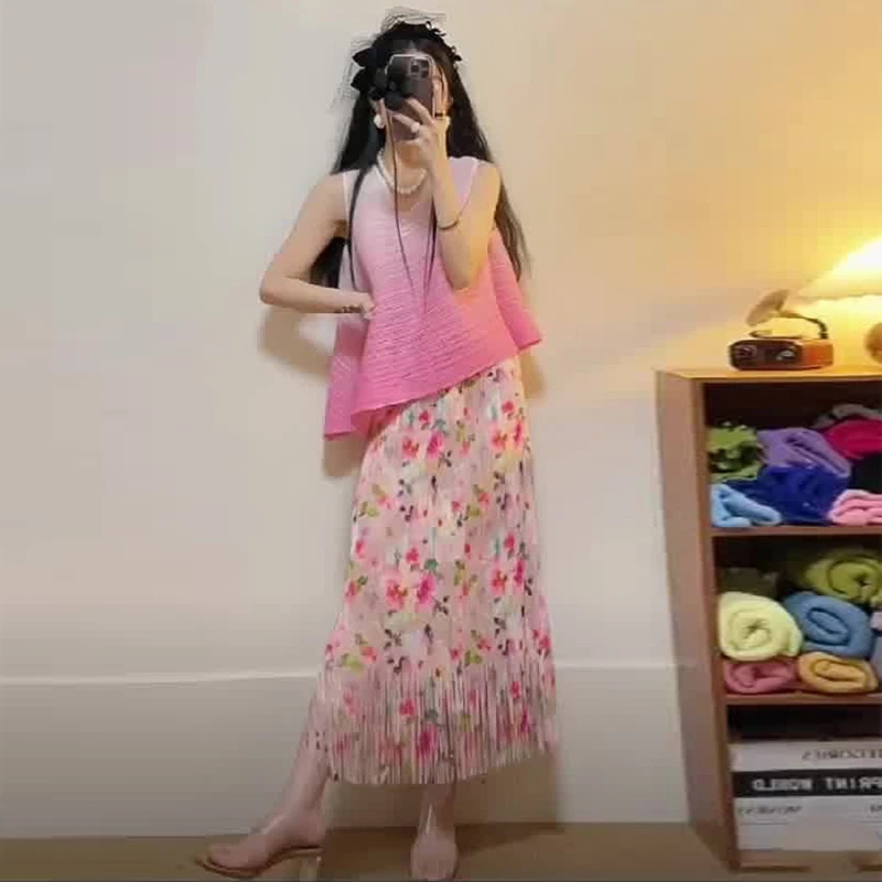 三宅夏季韩版减龄两件套装女渐变不规则无袖上衣碎花一步休闲半裙