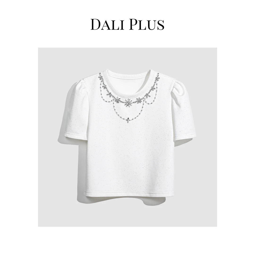 DALI PLUS休闲舒适百搭设计时尚精致重工白色钻领泡泡袖T恤-TX469