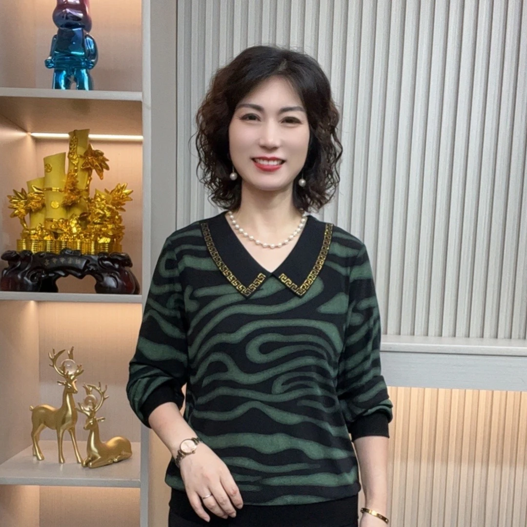 中老年女装妈妈装休闲气质长袖洋气时尚大码早春宽松显瘦遮肚减龄