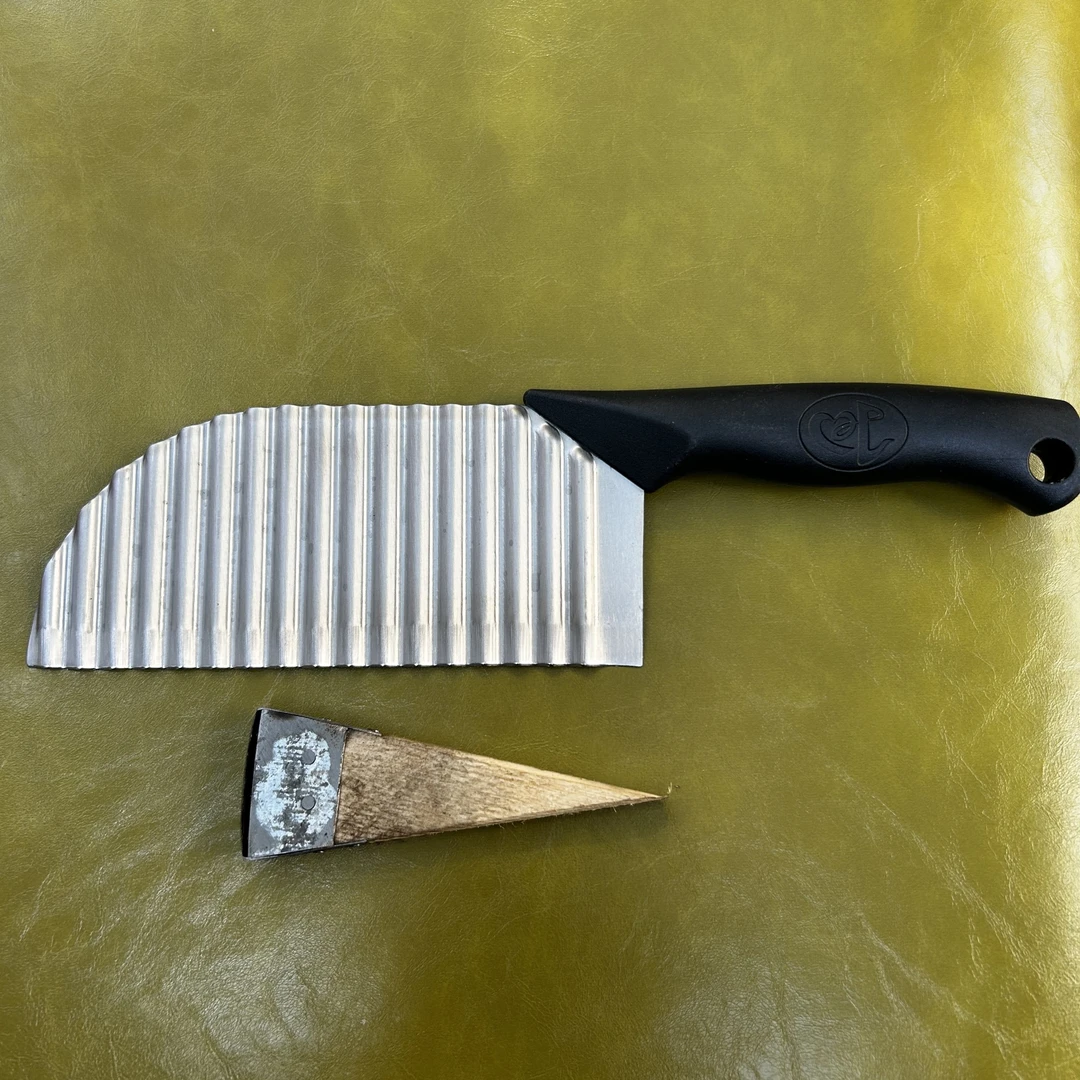 土豆削皮刀 波纹刀各一把