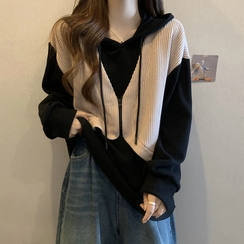 大码爆款藏肉新款假两件连帽卫衣秋冬胖妹妹长袖上衣撞色宽松外套