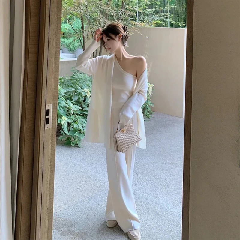 2026秋季新款时尚宽松百搭长袖外套性感斜肩背心上衣高腰休闲长裤