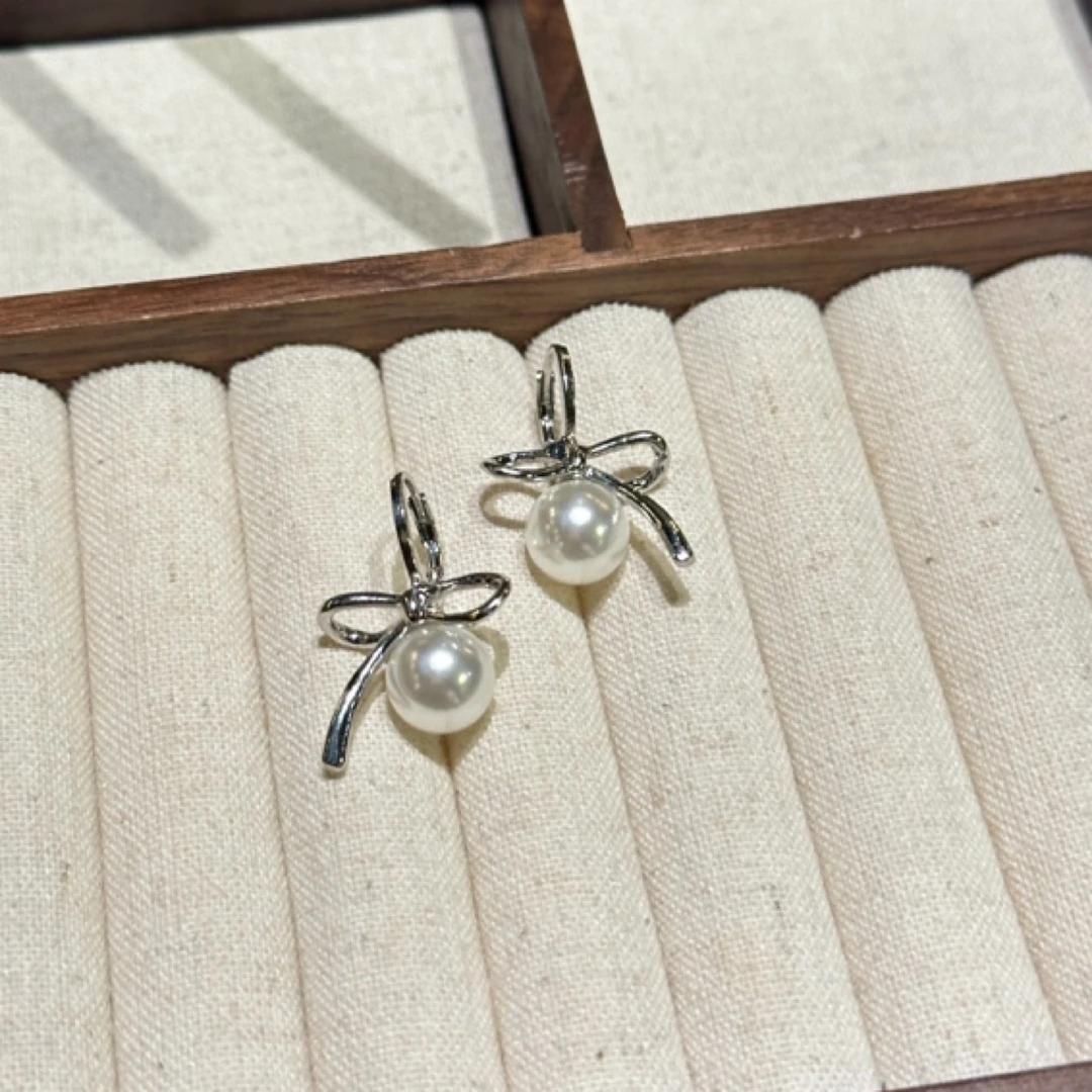 合金耳饰 甜美蝴蝶结朱朱耳环少女精致小众百搭时尚个性创意耳饰