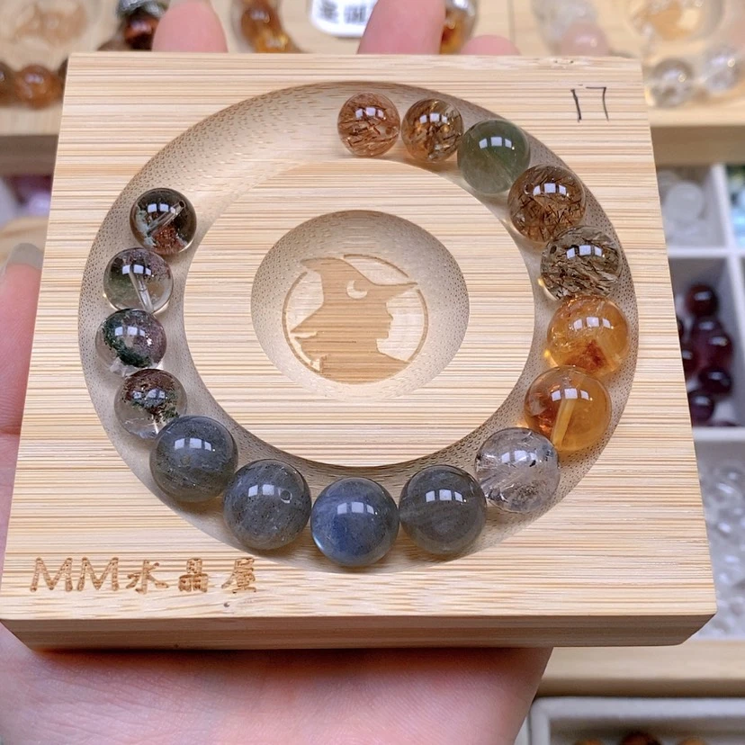 【闪购商品】水晶手链未镶嵌八****来