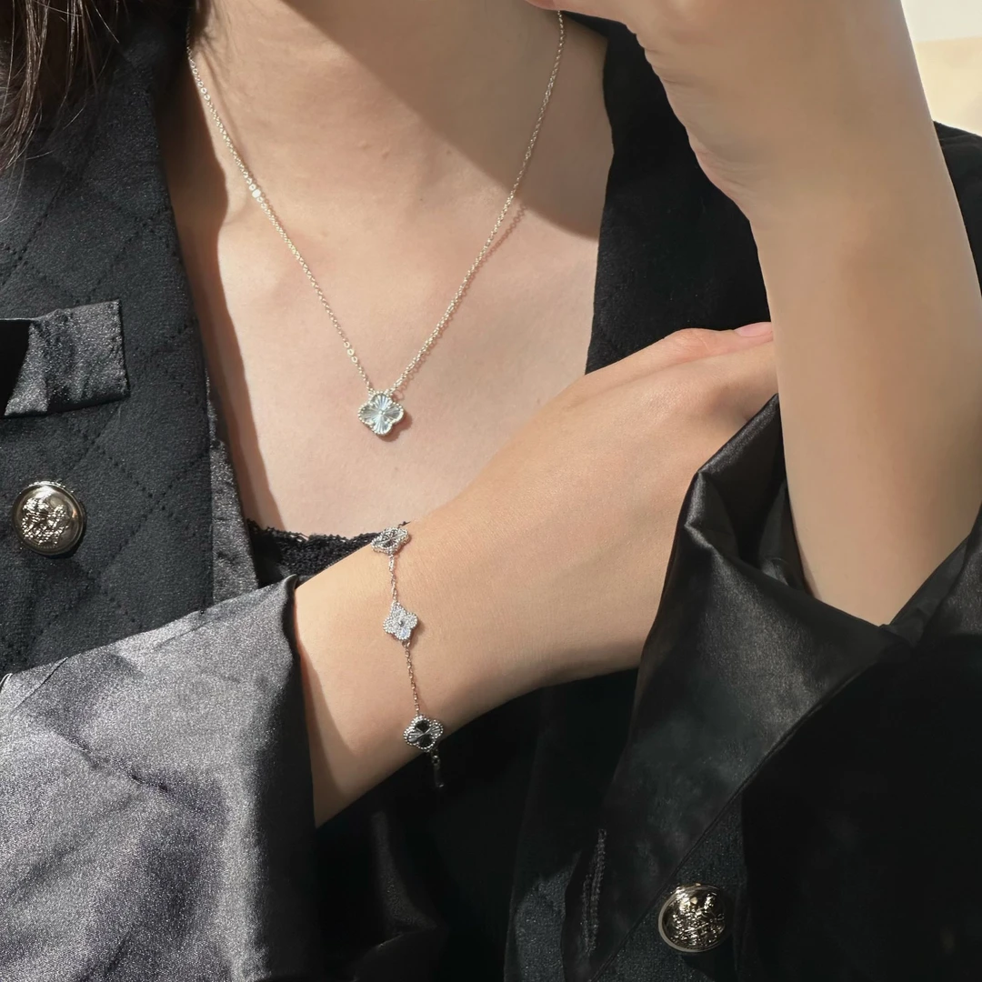 顺钦银楼 925银合成锆石手链 【曦和手链】S925银手链四叶草百搭