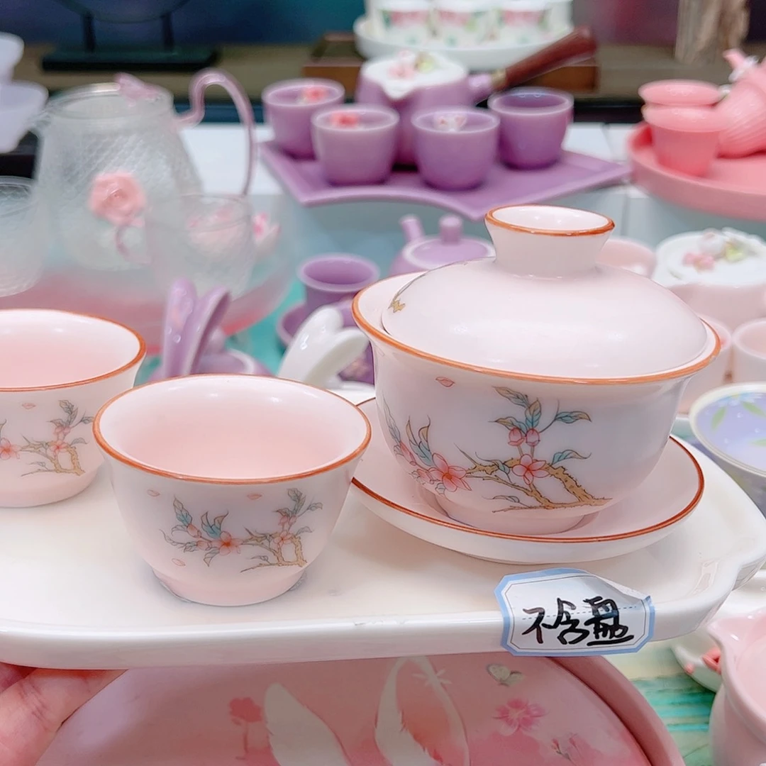 壶套装。