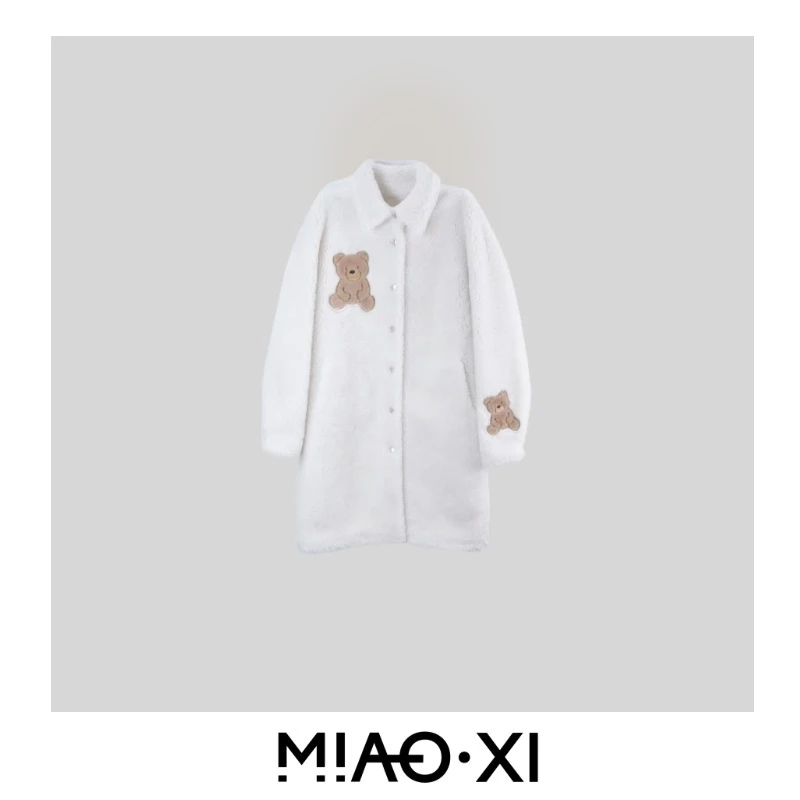 Y1370  【妙兮服饰秋季新款】时尚潮流小熊女士防寒外套