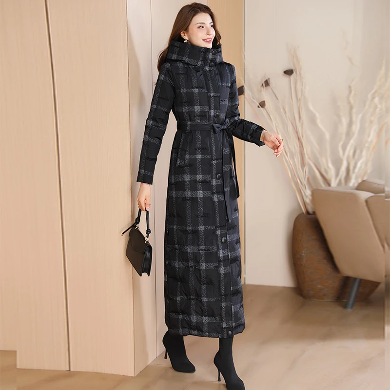 格子长款羽绒服女2025年新款加厚白鸭绒冬季长到脚踝收腰显瘦外套