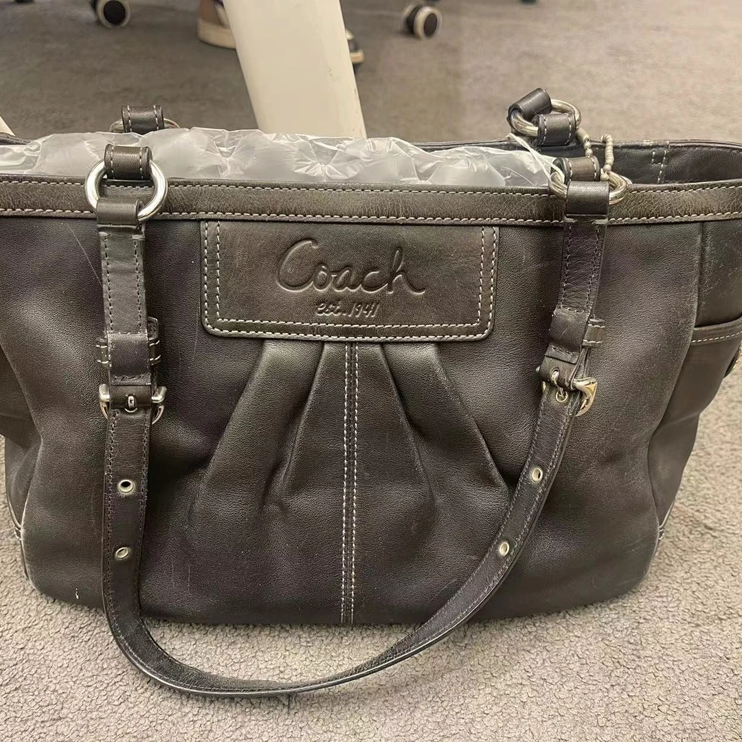 95新 COACH/蔻驰 哈密专属/单肩包/无工价/包展/腋下包/1441