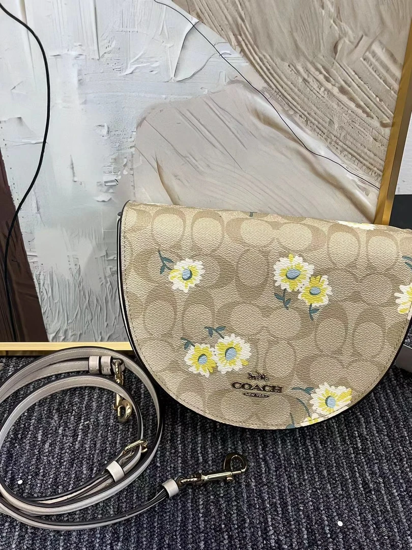 95新 COACH/蔻驰 哈蜜精选/单肩包/无公价/包展/70522