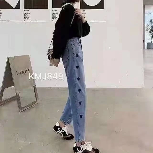 格姐家~849秋季款刺绣爱心牛仔裤