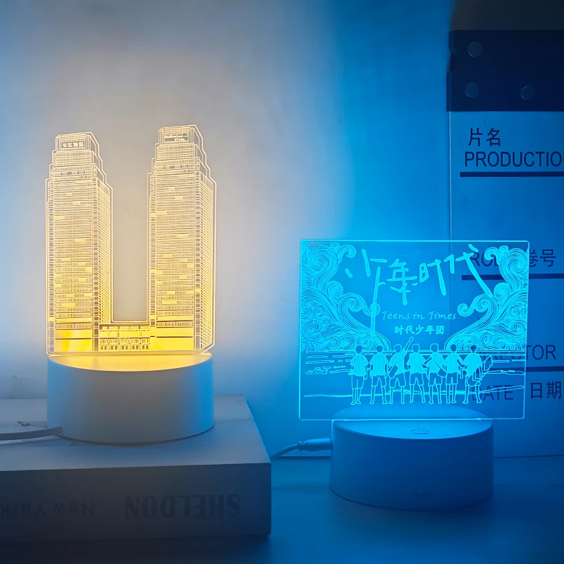 长江国际十八楼峰峻时代少年团刘耀文周边手办桌面摆件纪念小夜灯