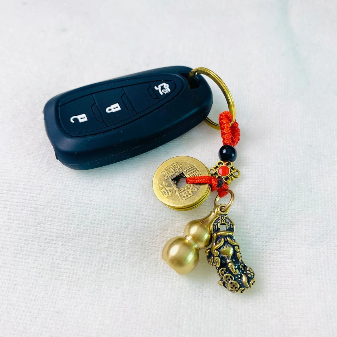 【老师推荐】黄铜葫芦貔貅五帝钱钥匙扣复古挂饰包包汽车钥匙链挂件