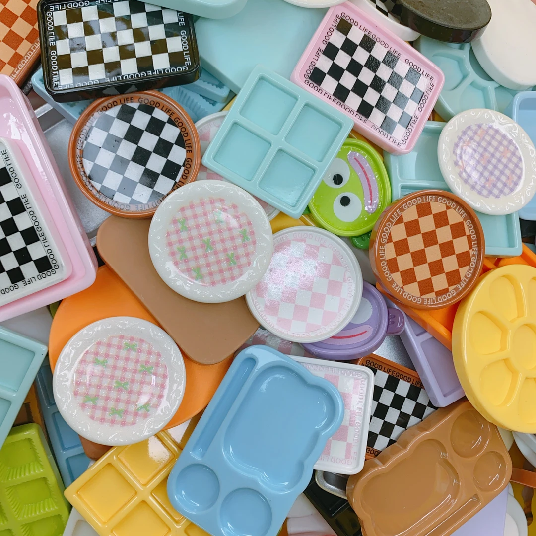 断舍离！主图随便放的！可爱卡通树脂配件亚克力手机饰品清仓浮力