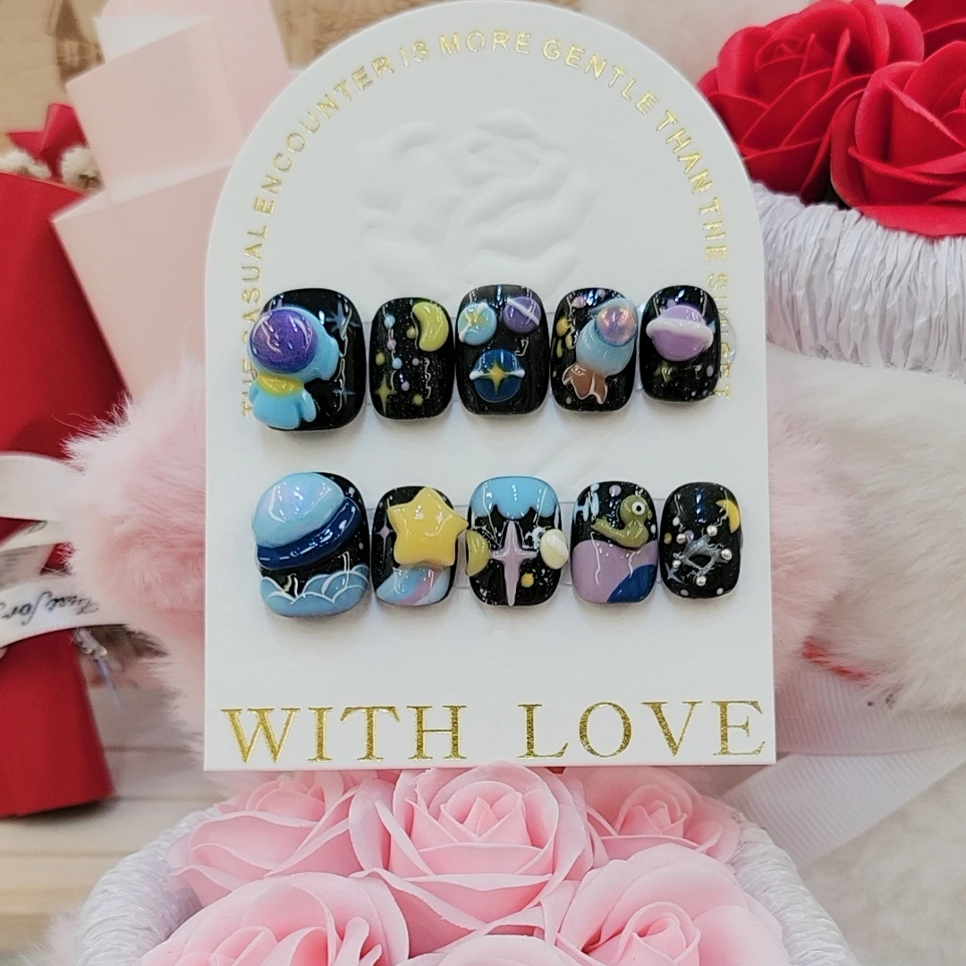 董董  手工穿戴甲《太空人》显白新款夏天立体纯手工小清新