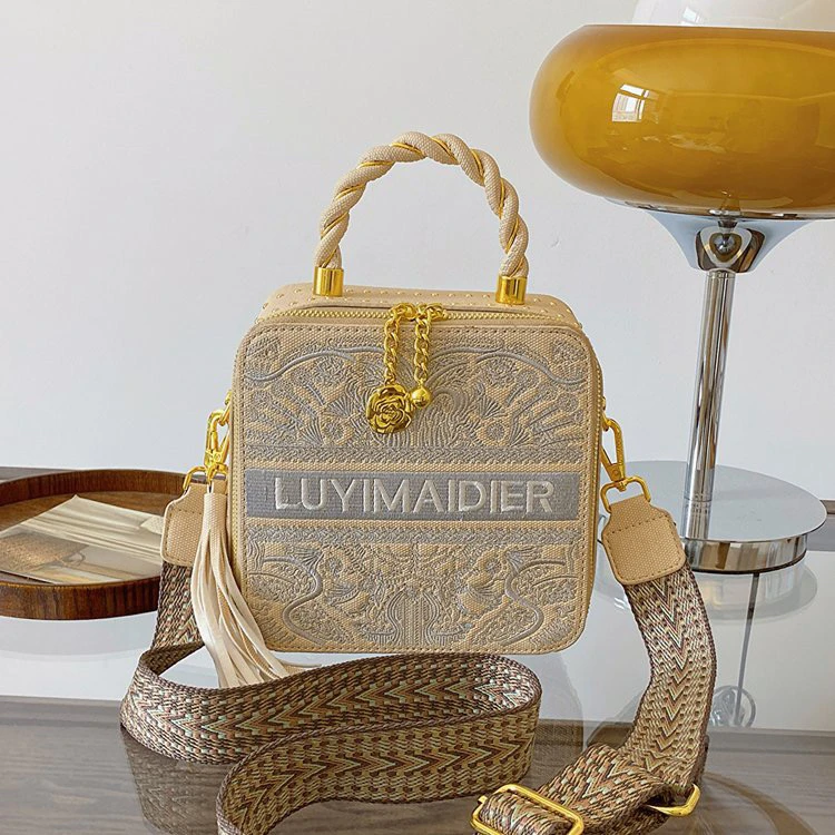 百搭小方包轻奢韩版夏季小众时尚小包包女士休闲