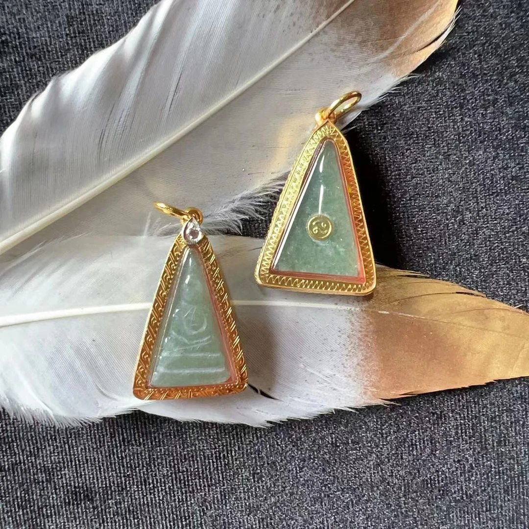 铁合金亚克力吊坠 TG1023绿色女王吊坠