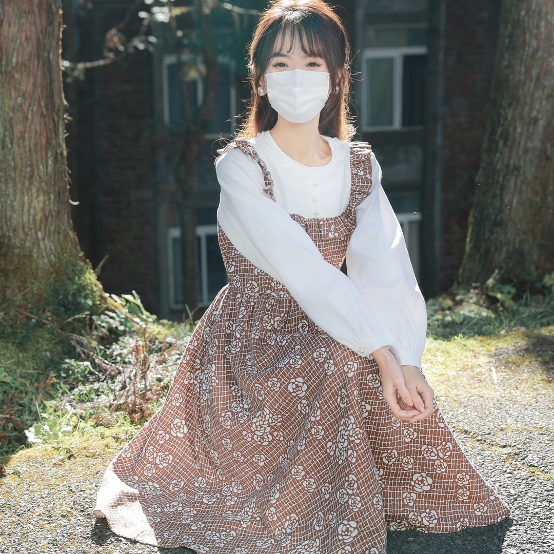 日暮茶歇 花崎鹿原创拼接假两件灯芯绒印花长裙圆领内搭秋冬新品