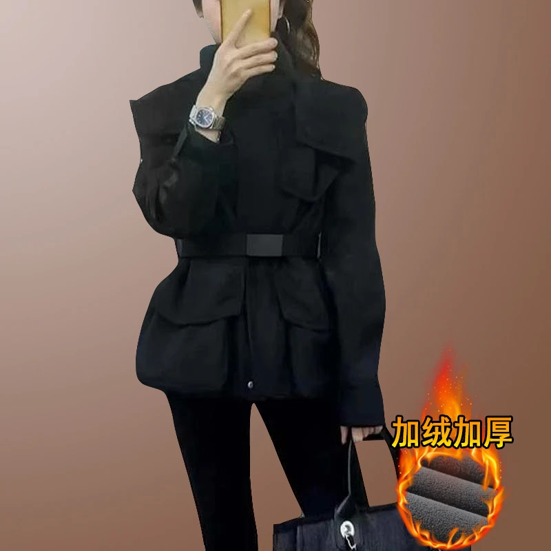 气质高级感黑色加绒外套女2025秋冬季新款时尚连帽休闲收腰冲锋衣