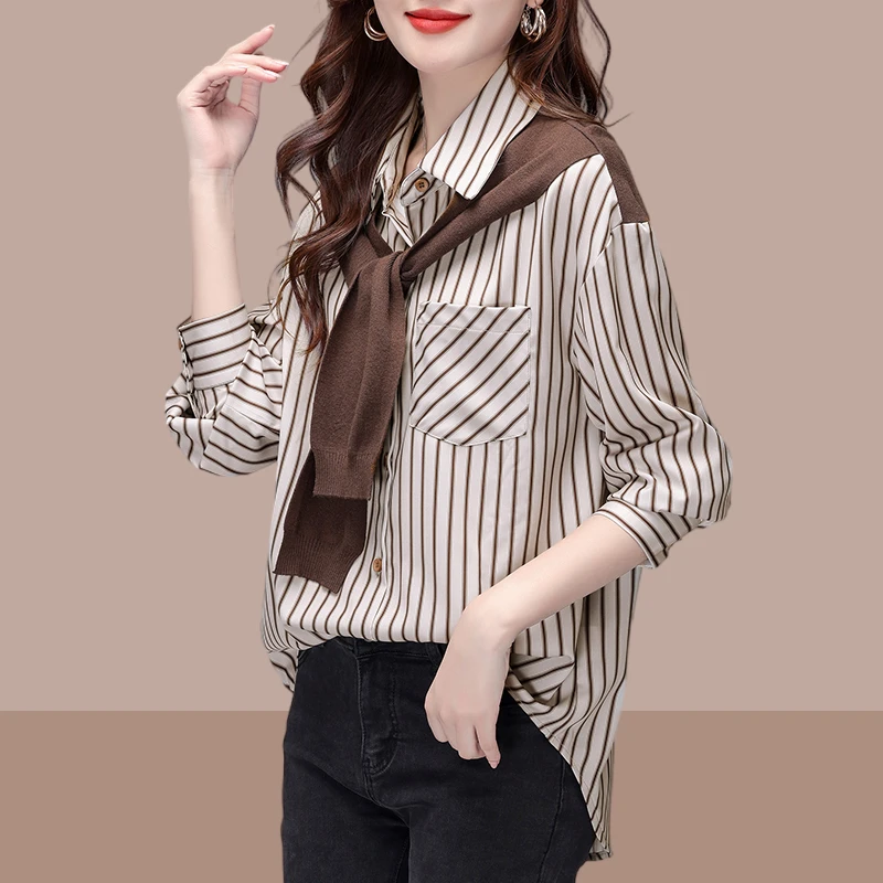 假两件条纹衬衫女2026春秋新款韩版撞色设计感小众显瘦长袖女上衣