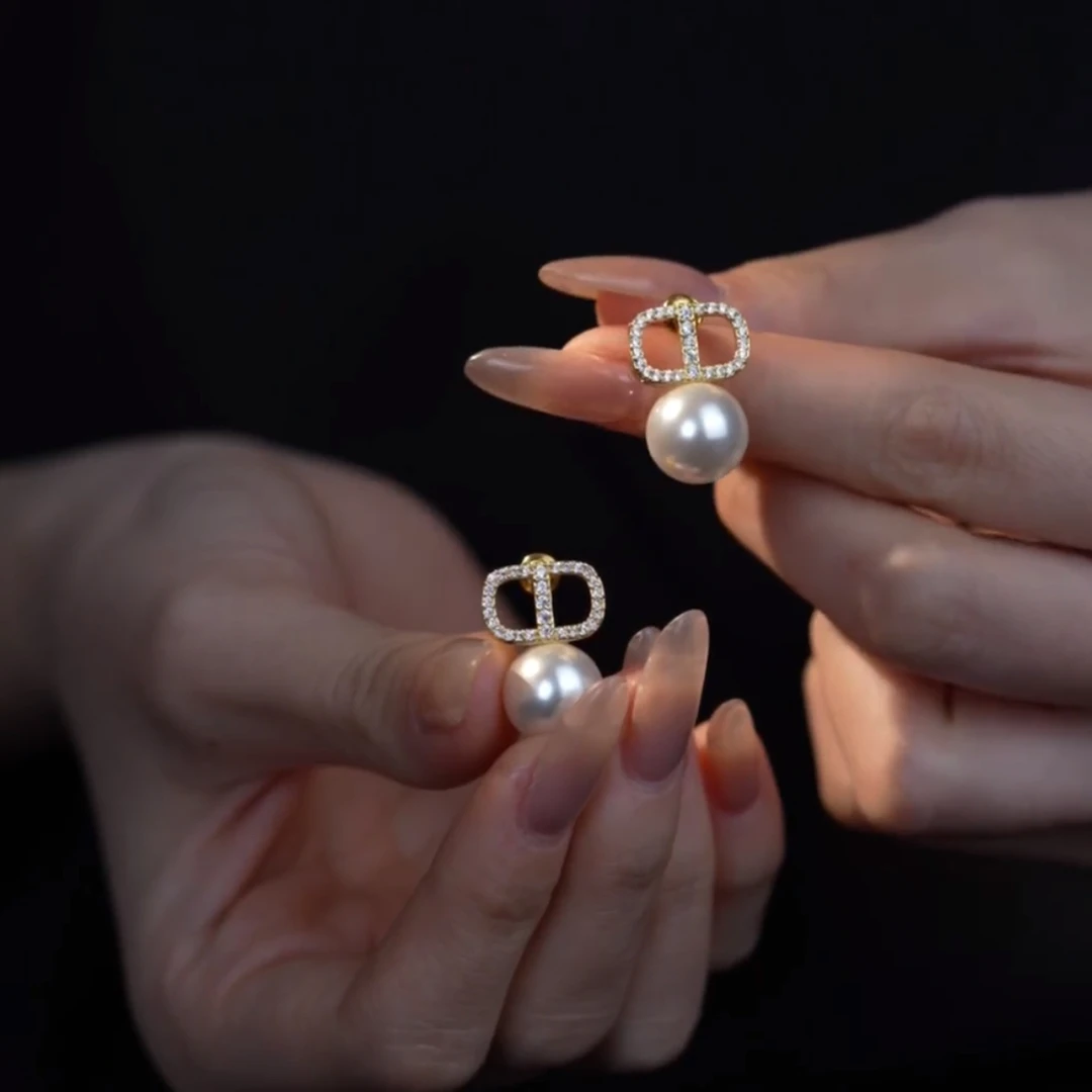 铜合金贝壳耳饰 简约珠珠耳钉小香风气质轻奢时尚百搭X3007