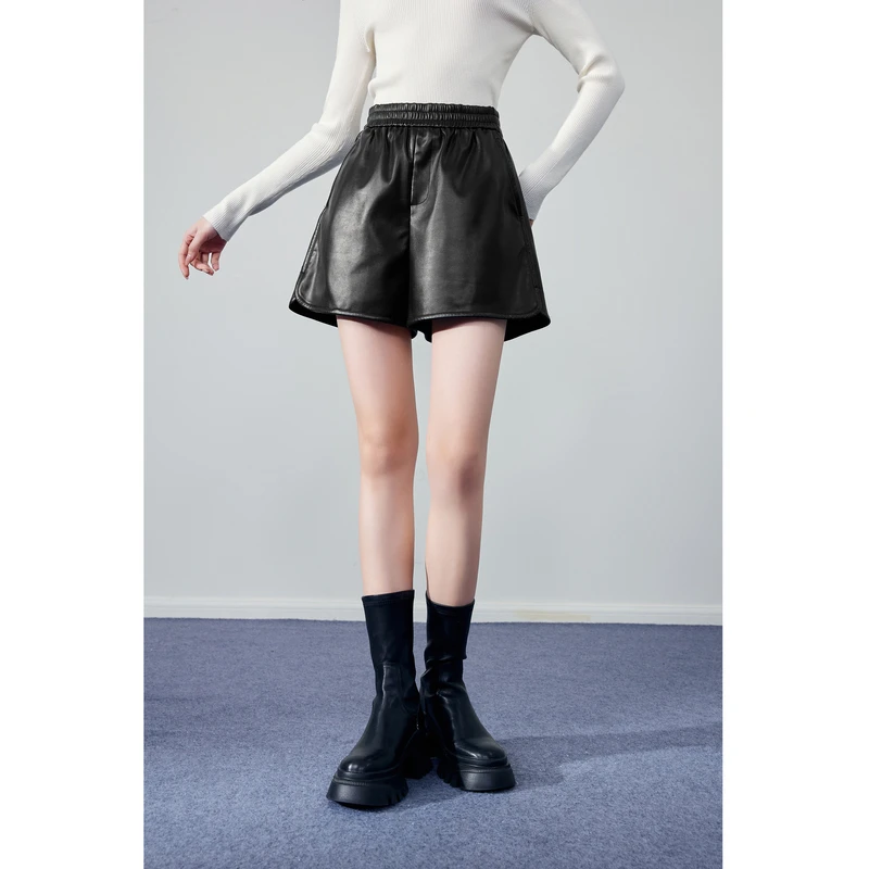 秋水伊人复古时尚PU黑色休闲裤2023年冬季新款女外搭A字小皮裤