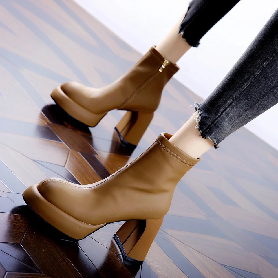 8CM[已经开价]方头高跟短靴女2024年防水台百搭粗跟马丁靴A9660-2