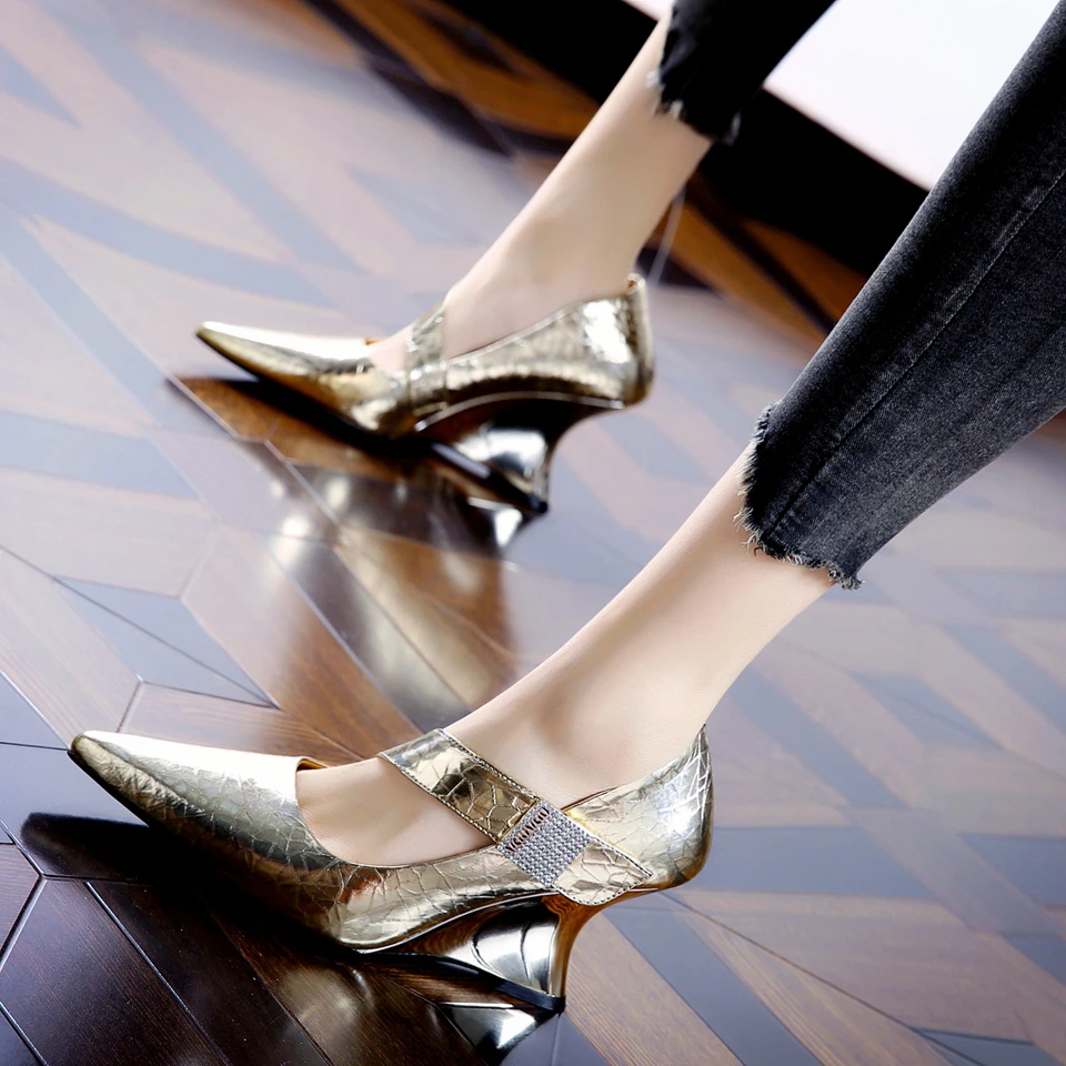 8CM[已经开价]异形跟高跟鞋女2024年时尚百搭尖头粗跟单鞋XG361-6