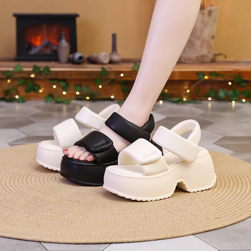 增高7cm厚底松糕外穿凉鞋2024夏季新款时尚百搭小个子魔术贴8122