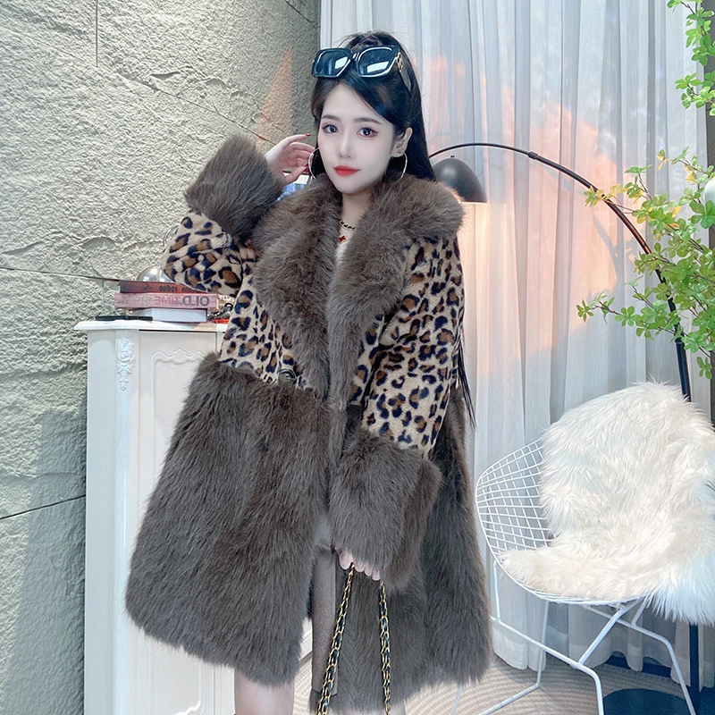 Bikamo/比卡陌冬季新款时尚长款女士气质皮毛一体外套P0138豹纹