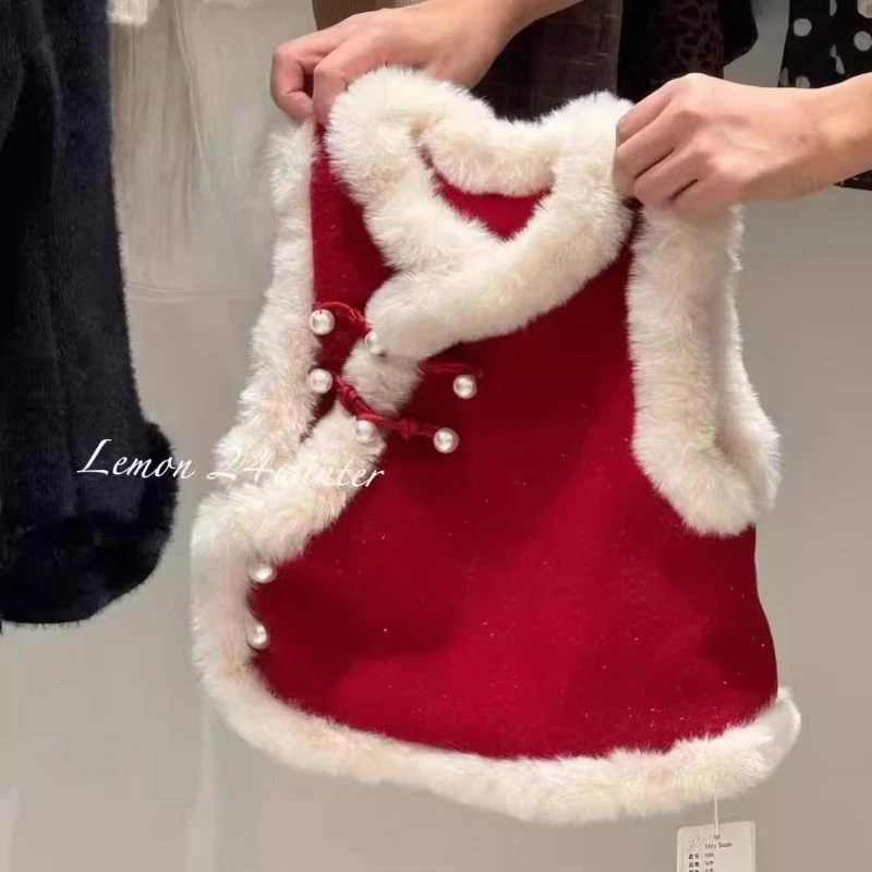 小女孩盘扣加绒新中式红色马甲外穿毛毛袖喜庆2024新款新年衣服潮