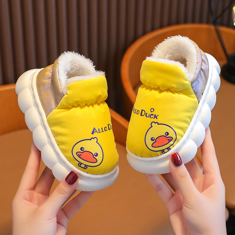 冬季男女童卡通可爱包跟棉鞋小鸭子儿童鞋居家室内外宝宝防水棉鞋
