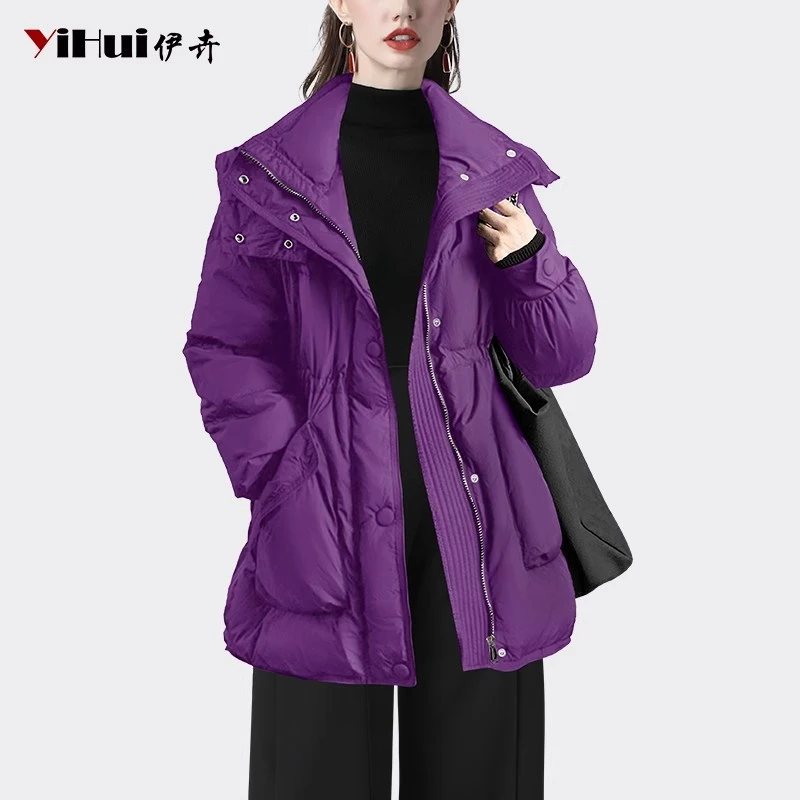 YIHUI伊卉欧货高端紫连帽羽绒服设计感保暖白鸭绒面包服WH231986