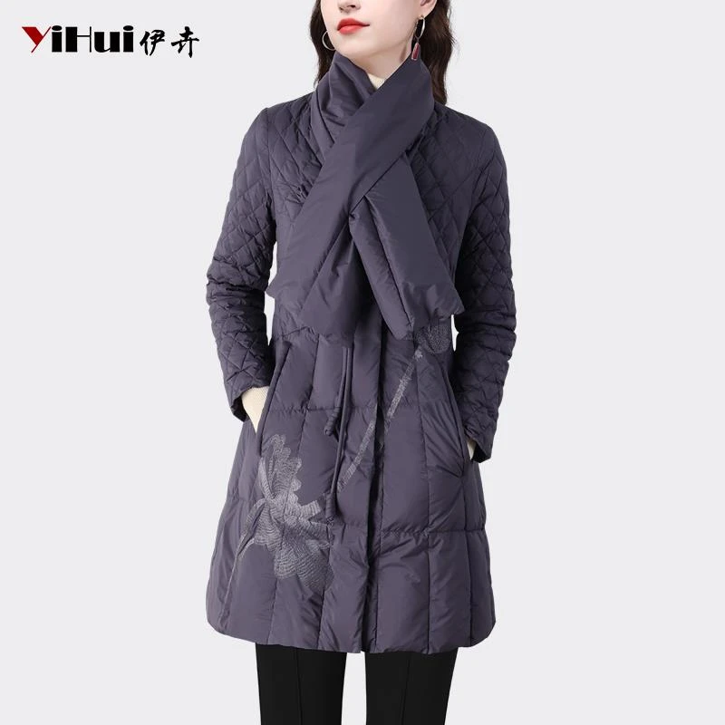 YIHUI伊卉新中式刺绣羽绒服冬装白鸭绒外套女中长款加厚WH231852