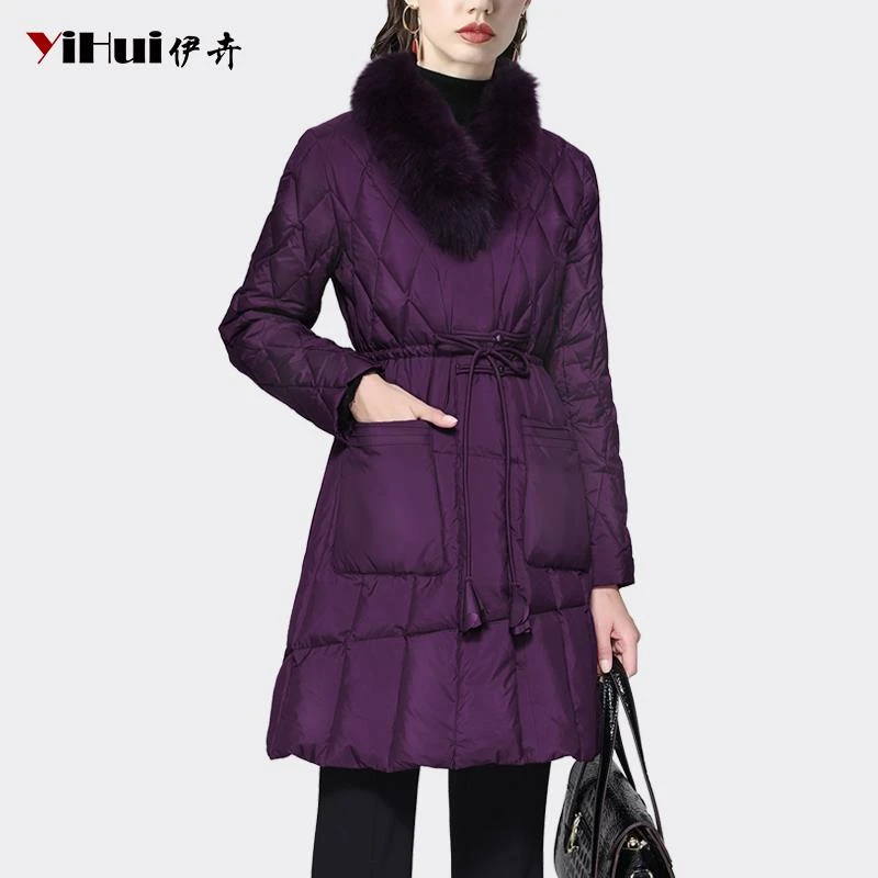YIHUI伊卉新中式设计感中长款狐狸毛领羽绒服外套女冬WH231983