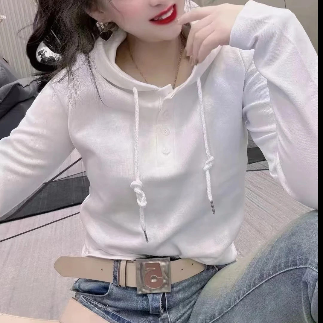 10059百搭显瘦洋气减龄连帽长袖网红套头休闲修身气质系扣T恤