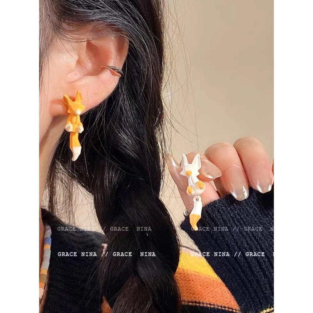 合金树脂耳饰 D098《fox》不对称耳钉女小众设计个性耳环