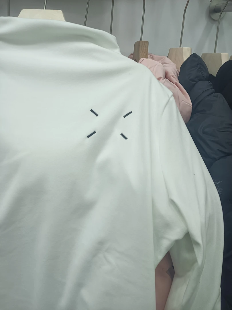 断码加绒加厚打底衫