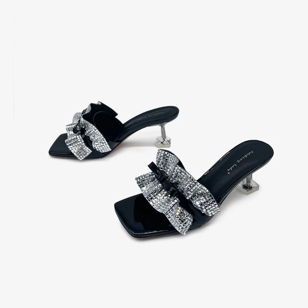 凉拖鞋女外穿气质新款夏季仙女风百搭水钻亮片一字拖防滑679-19