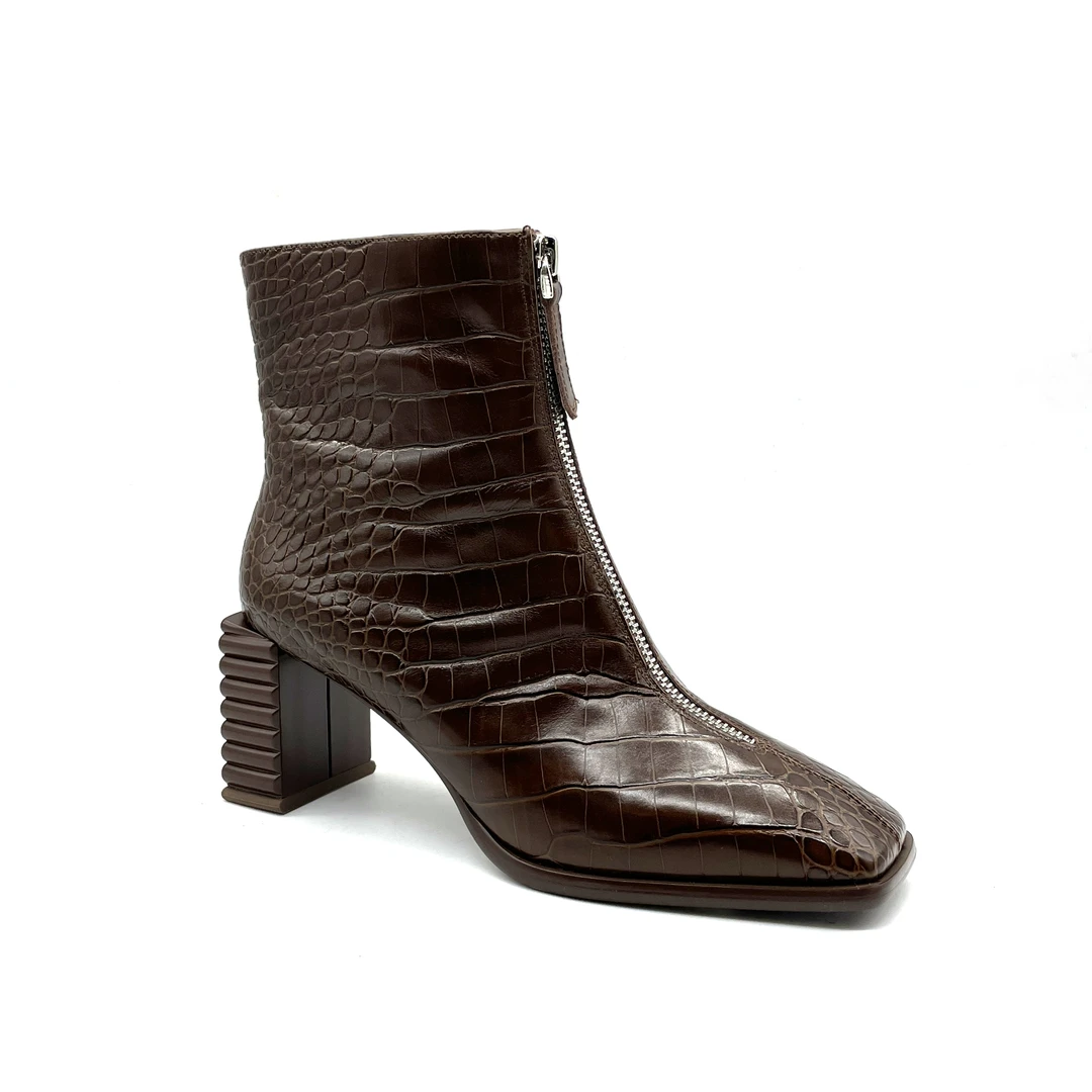 2089-1时尚鳄鱼纹真皮女靴短靴女鞋