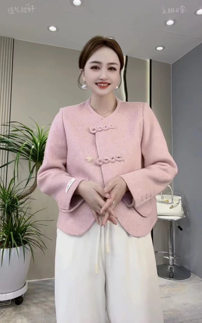 高端定制原创设计新款爆款双面羊毛爱心扣气质时尚轻奢短款大衣