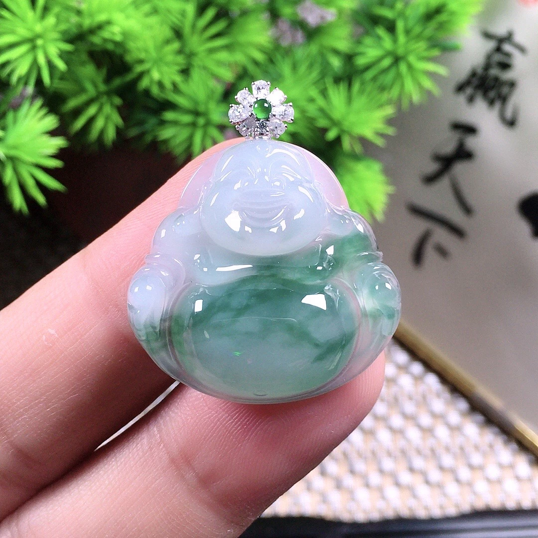 缅甸天然翡翠冰透飘绿18k金镶嵌翡翠佛公吊坠尺寸28.3×29.4×6.8mm