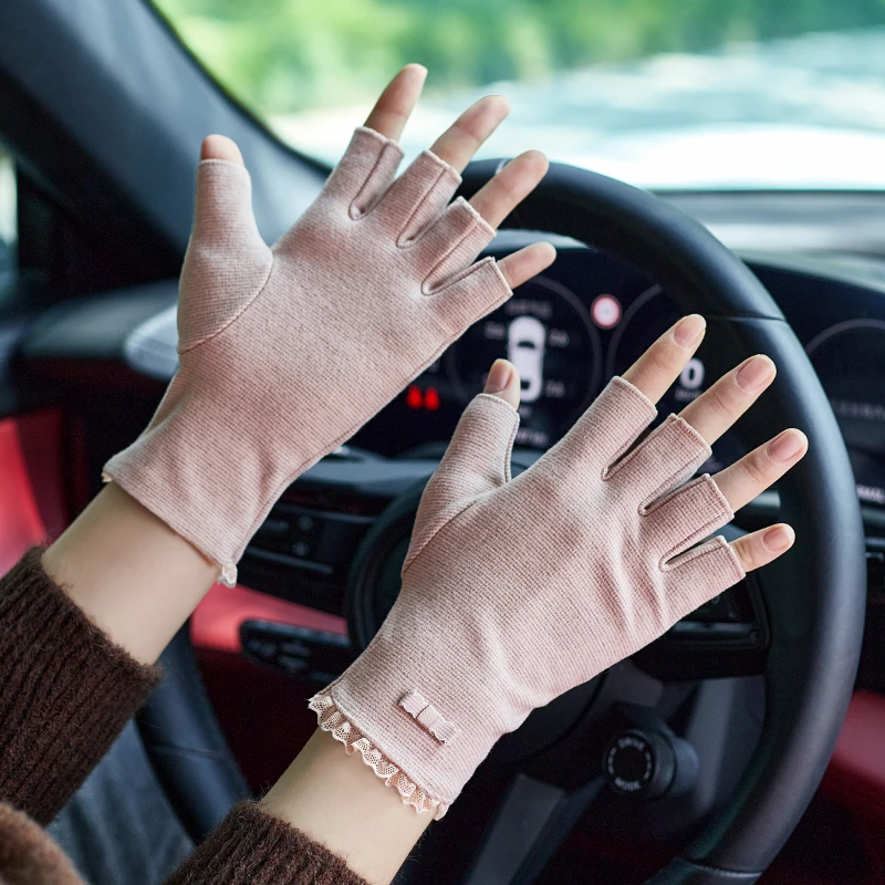 春秋漏指女士高弹薄款露指半指手套写字保暖骑车骑车简约蕾丝行车