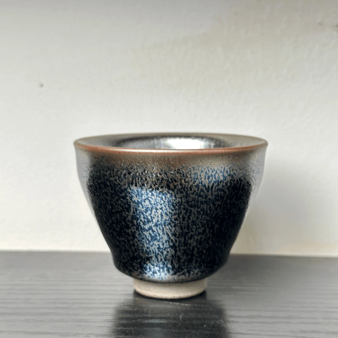 饲壶山房——蓝色建盏 口径7cm，高5cm，底2.5cm