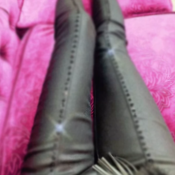 HM6A79874秋季新款欧货潮镶钻重工订珠拼接蕾丝休闲小脚裤子